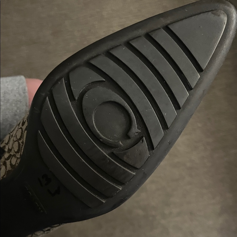 Coach heel boots - new w/o tags -$40! - Picture 8 of 11